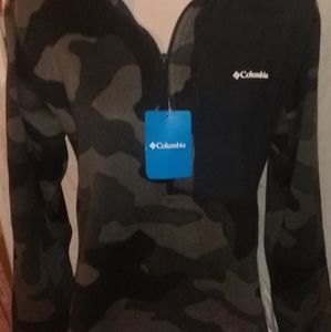 Columbia Pullover Half Zip Sweatshirt